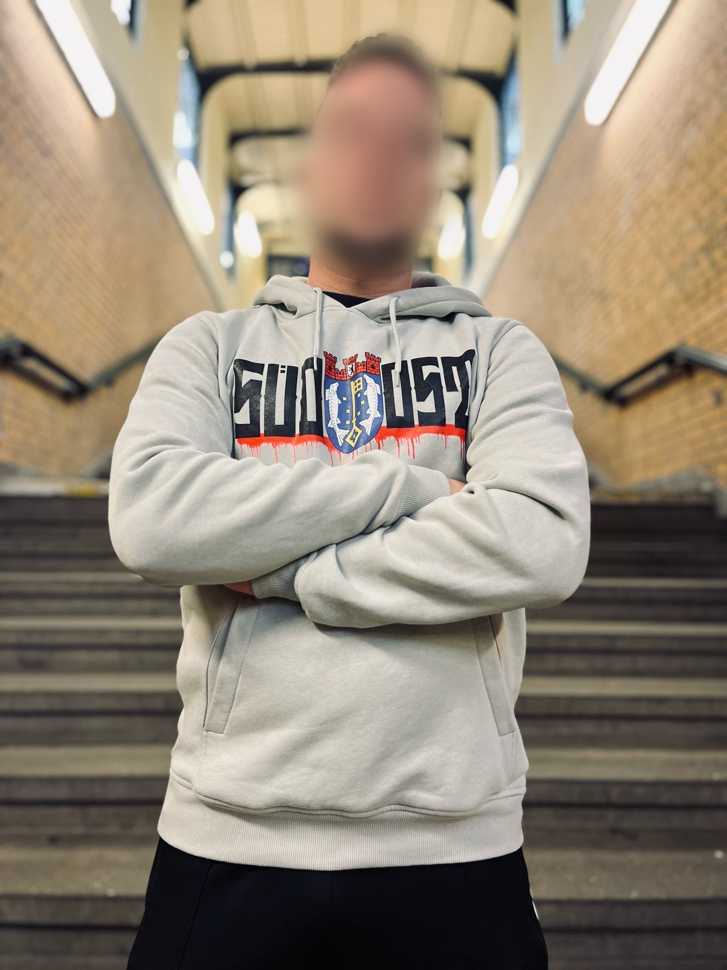 Süd-Ost Drips Hoodie
